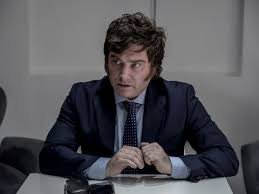 El Presidente destacó la estabilidad del dólar