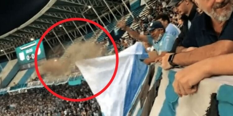 El hincha que emocionó al fútbol relata por qué llevó las cenizas de su padre a la final de Belgrano-River