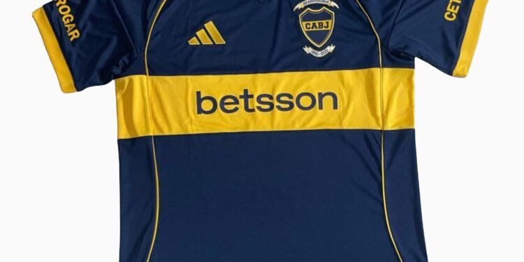 Boca Juniors lanza su camiseta conmemorativa por los 25 años de la Libertadores 2001
