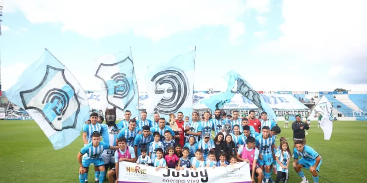 Gimnasia de Jujuy empata con Gimnasia y Tiro y se mantiene líder en la Primera Nacional