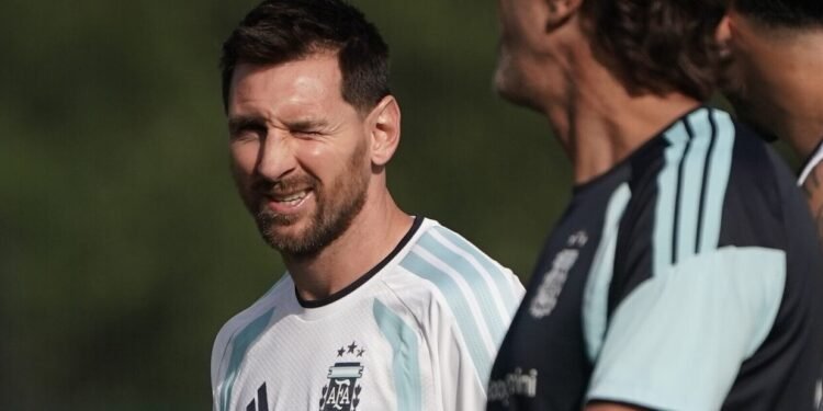 Lionel Messi enfrenta su sexto Mundial: desafíos históricos y el anhelo que une a Argentina y Argelia