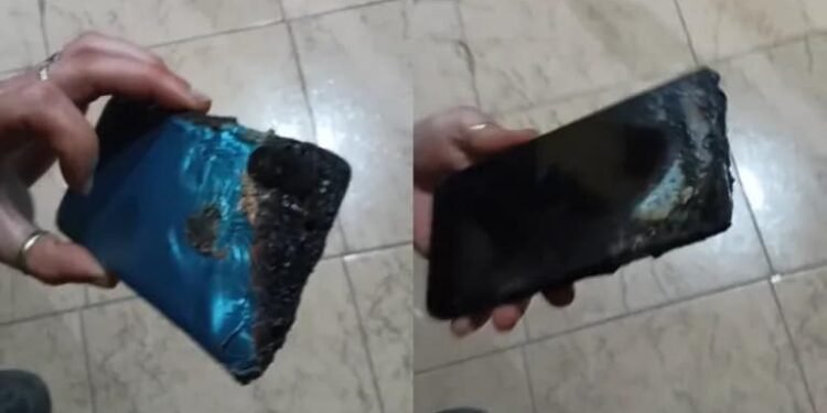 Tragedia en Córdoba: falleció la mujer que sufrió quemaduras tras la explosión de su celular en el auto