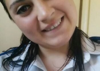Detenida una oficial de policía por encubrir a su pareja delincuente