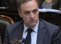 La oposición impulsa nuevamente la Ficha Limpia en medio del escándalo por Manuel Adorni