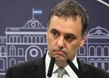 Lecciones tras el caso Adorni