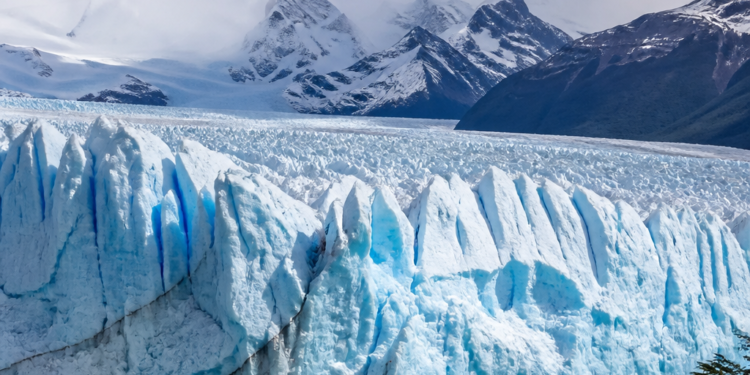 El Gobierno aplaude la reafirmación de la Ley de Glaciares tras un fallo judicial