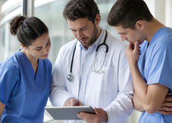 Salud facilita el acceso a la Matrícula Nacional: cambios para profesionales de la salud