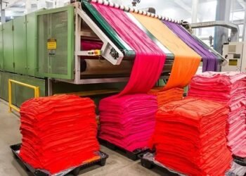 Crisis Textil en Argentina: Caída de Producción y Desempleo Sin Precedentes