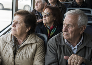 El envejecimiento poblacional y su impacto en la economía: realidades y mitos