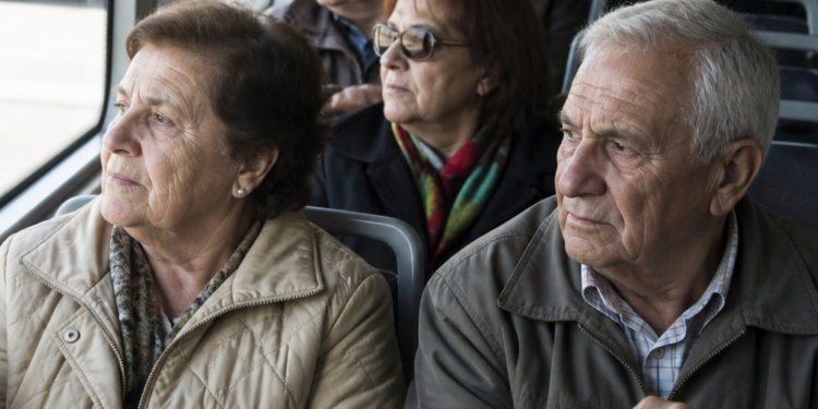 El envejecimiento poblacional y su impacto en la economía: realidades y mitos