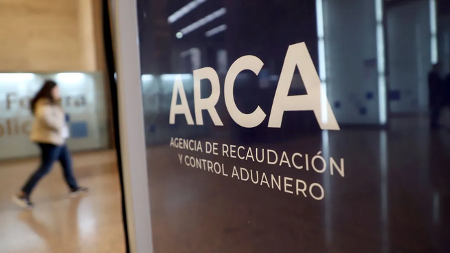 La recaudación tributaria sufrió una caída del 7,4% en junio tras el repunte de mayo