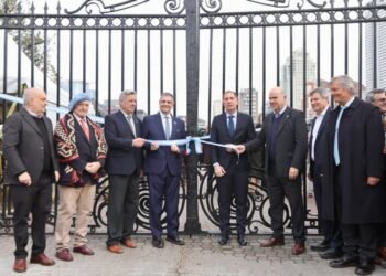 El Gobierno reafirma su apoyo al sector agropecuario en la inauguración de la Exposición Rural