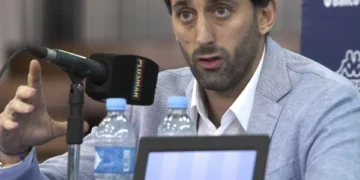 Diego Milito: del ídolo en la cancha a un presidente en la mira