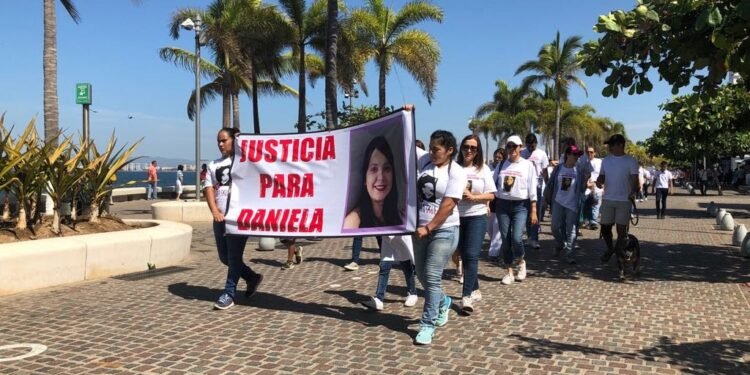 Femicidio en Luján: asesinan a una joven frente a sus hijos y un sospechoso es arrestado