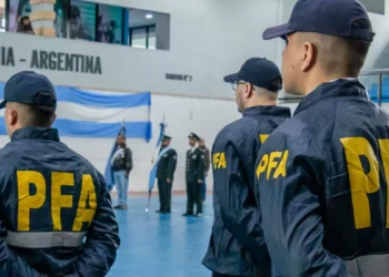 Los salarios del personal de la Policía Federal Argentina en agosto de 2026 con la nueva suma extra aprobada