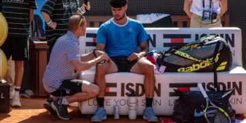 Polémica con Carlos Alcaraz: lleva casi 120 días sin tenis y un médico italiano dijo que atraviesa una “depresión”