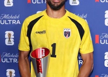 Retorno del fútbol: Vozinha brilla en Chile y Tim Payne se destaca en Paraguay