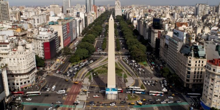 Un análisis exhaustivo sobre la situación laboral de los docentes