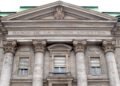 Sturzenegger defendió los nuevos créditos UVA para autos y resaltó el plazo de financiación