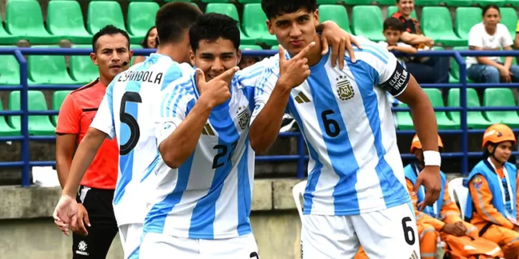 Un cántico de protesta en la semifinal: Argentina Sub-19 avanza a la final tras vencer a Perú
