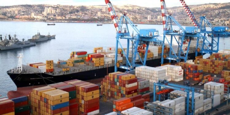Las exportaciones argentinas alcanzarían un récord de US$103.200 millones este año