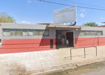 Incidente en La Matanza: un alumno lleva un arma al colegio y provoca una detonación