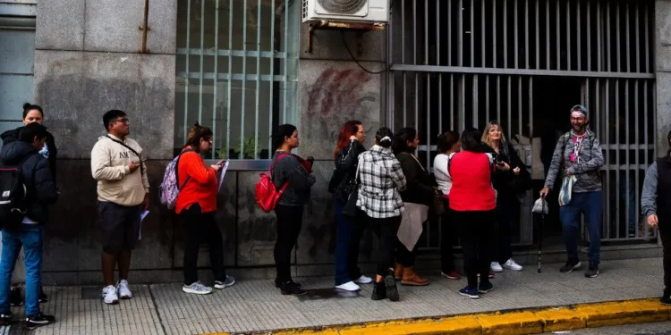 La desocupación se convierte en la principal preocupación de los argentinos, superando a la inflación